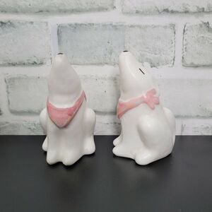 Vintage Treasure Craft White Howling Coyote Salt & Pepper Shakers Southwestern‎